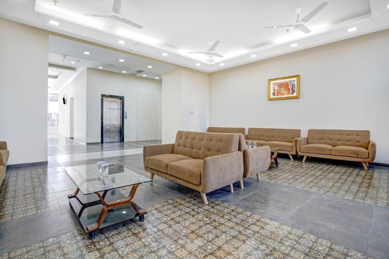 Townhouse Oak Hotel Rama Nashik Esterno foto