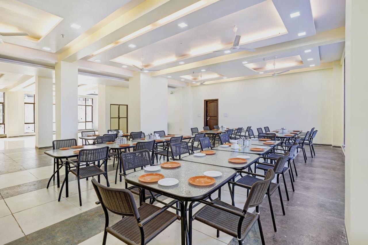 Townhouse Oak Hotel Rama Nashik Esterno foto