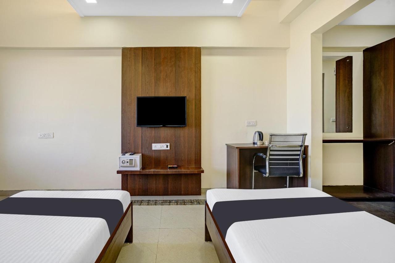 Townhouse Oak Hotel Rama Nashik Esterno foto