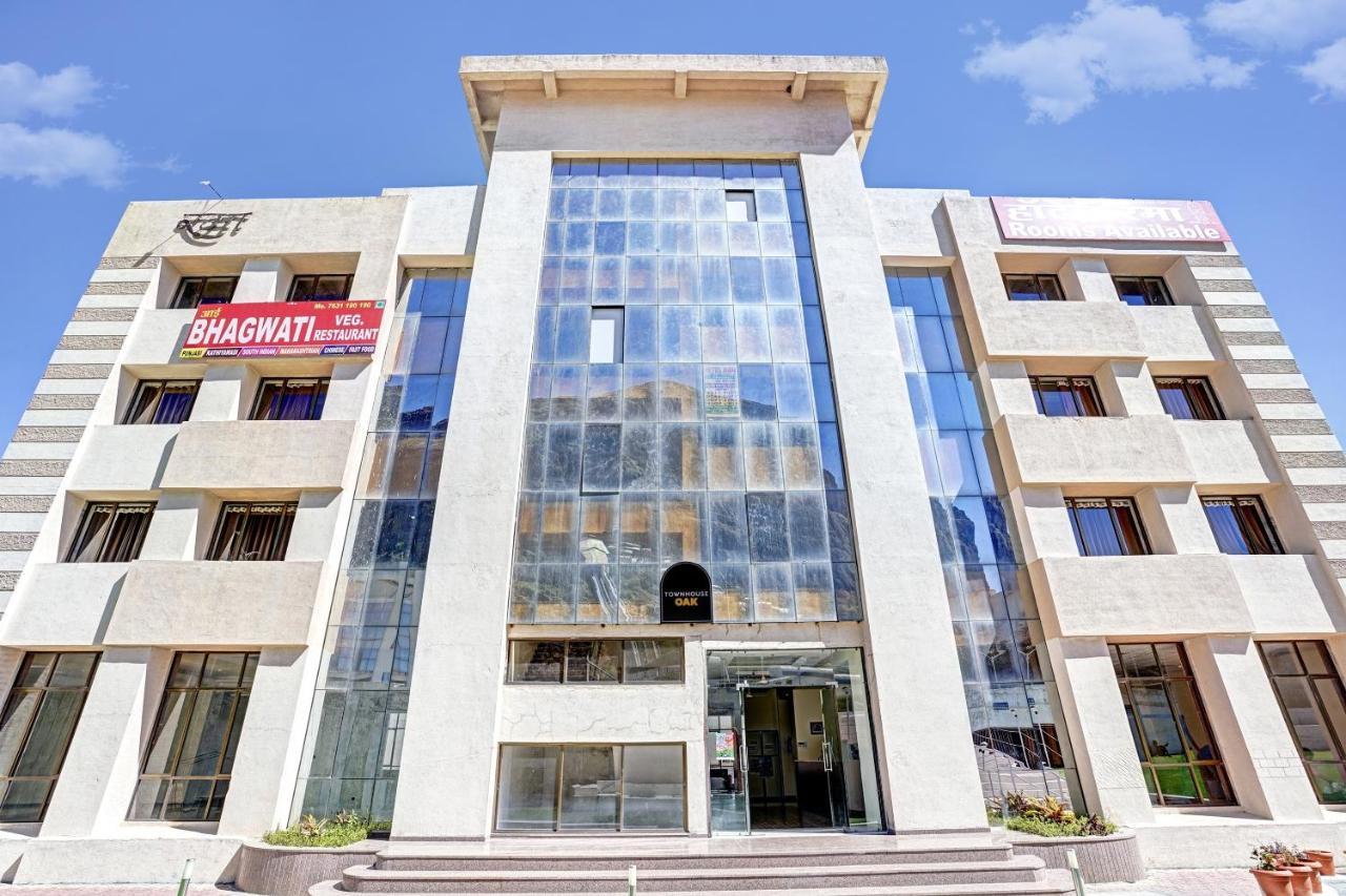 Townhouse Oak Hotel Rama Nashik Esterno foto